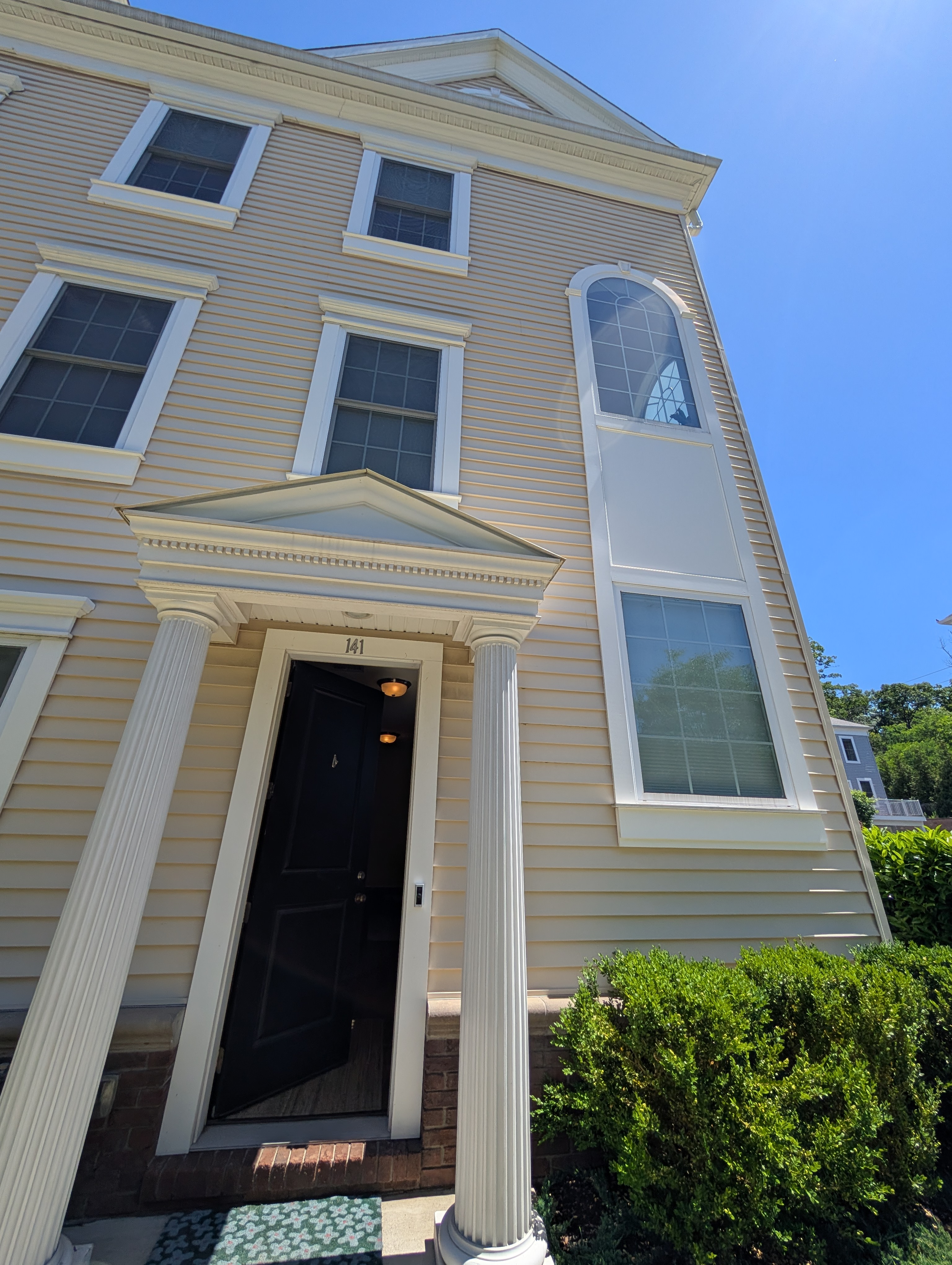 Classic exterior with Greek columns